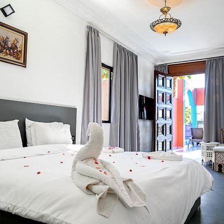 Guest House Qodwa Sidi Abdallah Ghiat エクステリア 写真