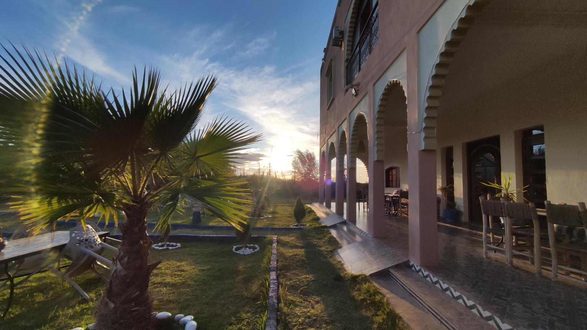 Guest House Qodwa Sidi Abdallah Ghiat エクステリア 写真