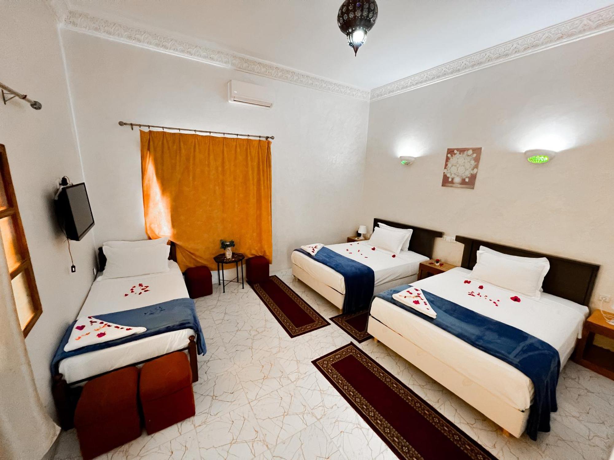 Guest House Qodwa Sidi Abdallah Ghiat エクステリア 写真