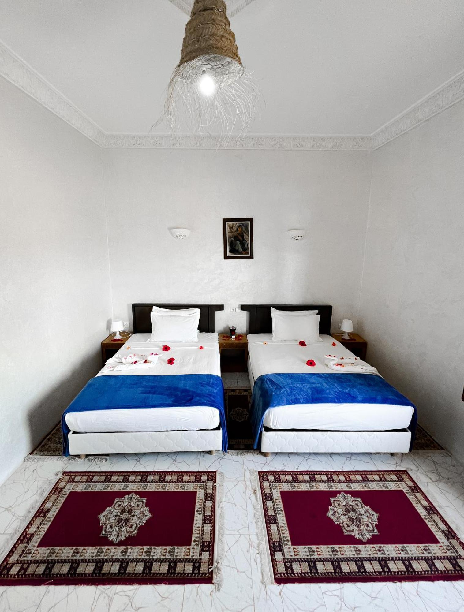 Guest House Qodwa Sidi Abdallah Ghiat エクステリア 写真