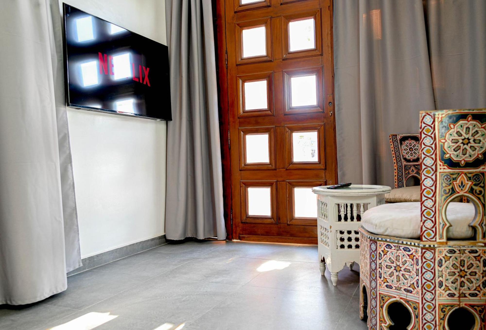 Guest House Qodwa Sidi Abdallah Ghiat エクステリア 写真