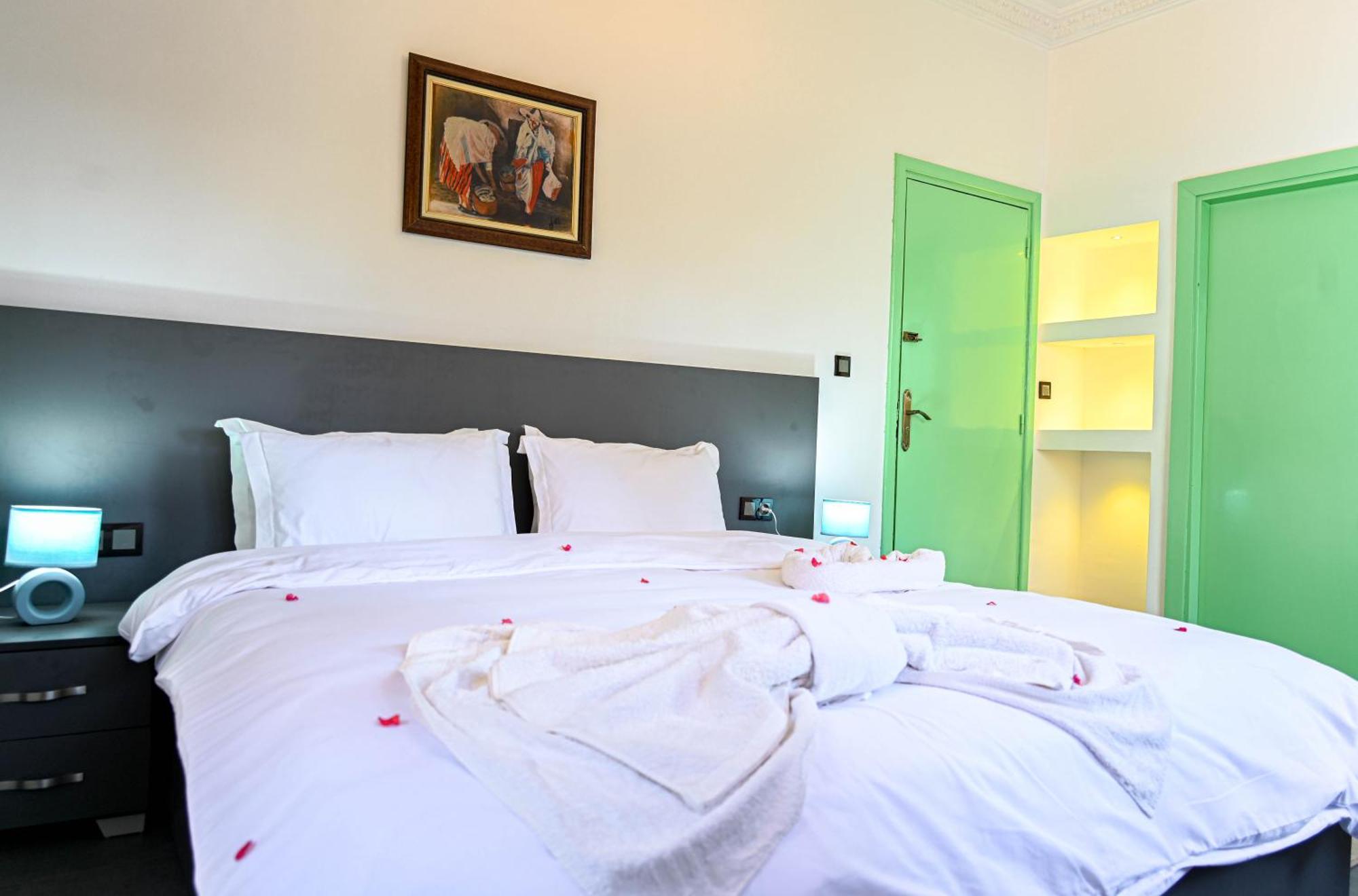 Guest House Qodwa Sidi Abdallah Ghiat エクステリア 写真